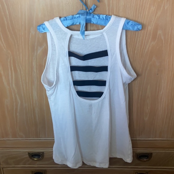 Victoria’s Secret PINK/American Eagle/BarIII/Nike - Picture 12 of 13